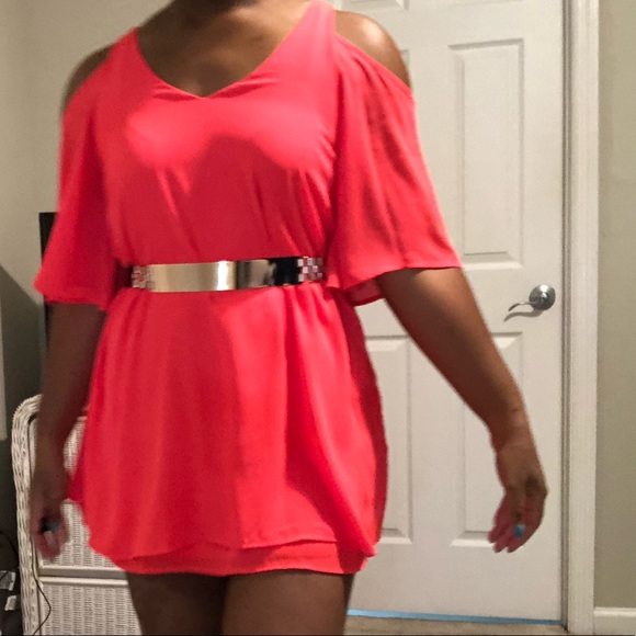 Neon bright pink peekaboo shoulder dress - Picture 3 of 13